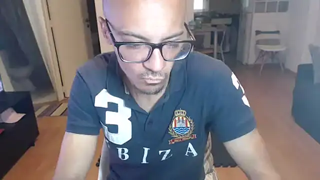 guachin hunk online show from 7, 11, 2025