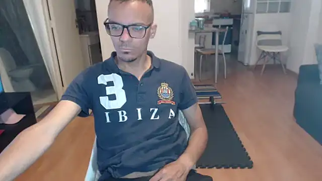 guachin hunk online show from 5, 11, 2025