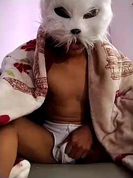 swansblacks online show from 12, 11, 2025