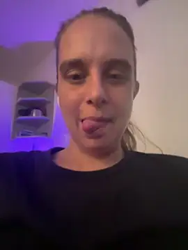 LadyChantale online show from 4, 3, 2026