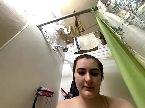 Snowbunnycake 131 online show from 29, 11, 2025