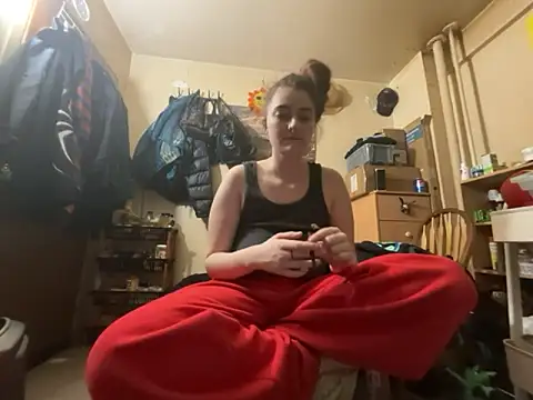 Snowbunnycake 131 online show from 9, 3, 2026