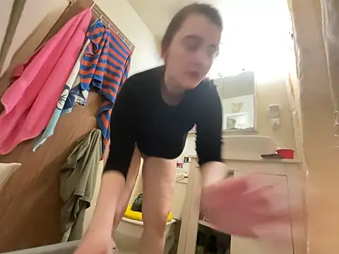 Snowbunnycake 131 online show from 12, 3, 2026