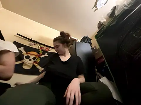 Snowbunnycake 131 online show from 14, 1, 2026