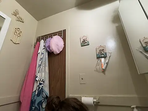 Snowbunnycake 131 online show from 27, 6, 2026