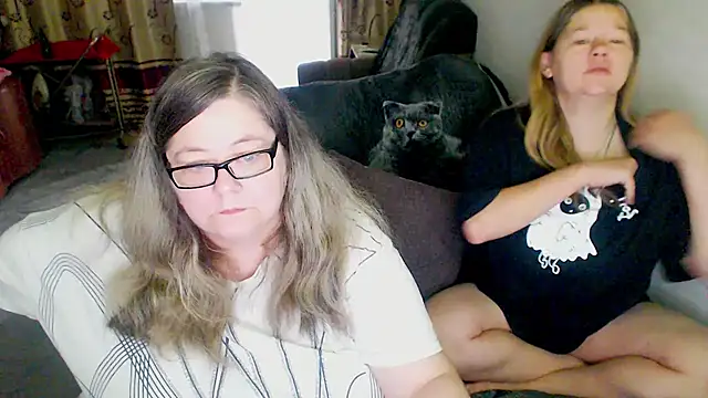 Snapshot of sex2 chatting on 19, 7, 2026 sex2 online show from 19, 7, 2026