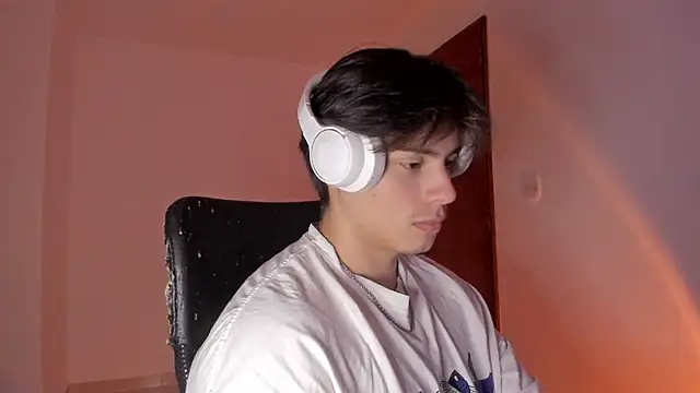 Giordano Russo online show from 11, 10, 2025