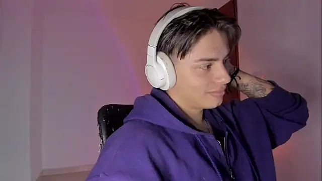 Giordano Russo online show from 5, 1, 2026