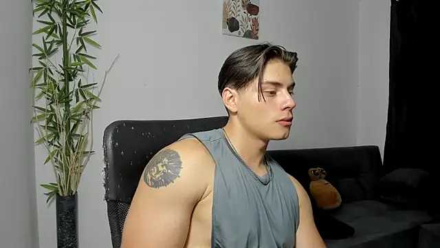 Giordano Russo online show from 26, 2, 2025