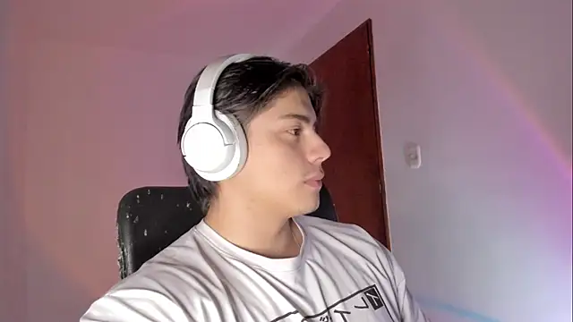 Giordano Russo online show from 11, 4, 2026