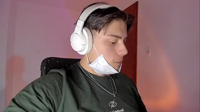 Giordano Russo online show from 8, 1, 2026