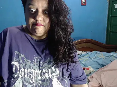 Snapshot of Lauren_baby chatting on 19, 5, 2026 Lauren baby online show from 19, 5, 2026