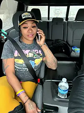 HaloRodeoLover2 online show from 12, 3, 2026