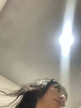 cute charlotte  online show from 24, 12, 2024
