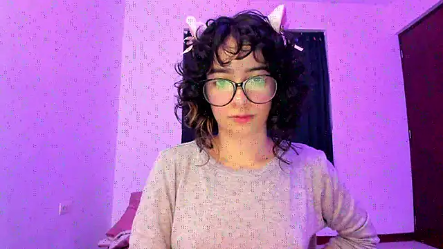  Lunnaa  online show from 15, 11, 2025