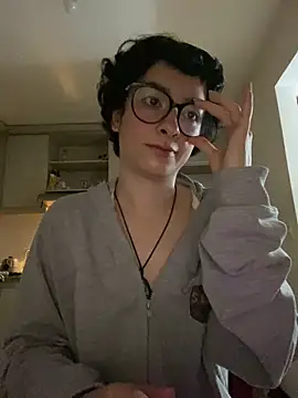  Lunnaa  online show from 1, 4, 2026