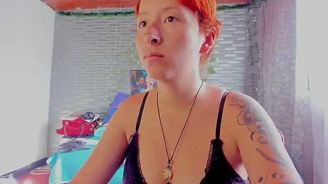 Ginger Sweetty online show from 16, 12, 2025