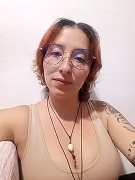 Ginger Sweetty online show from 22, 4, 2026