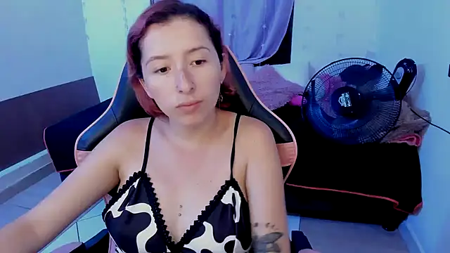 Ginger Sweetty online show from 27, 2, 2025