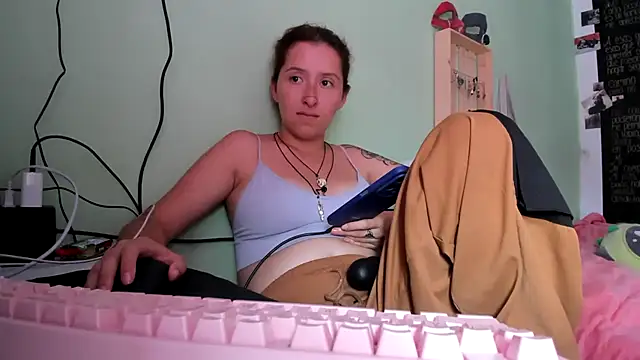 Ginger Sweetty online show from 9, 7, 2026