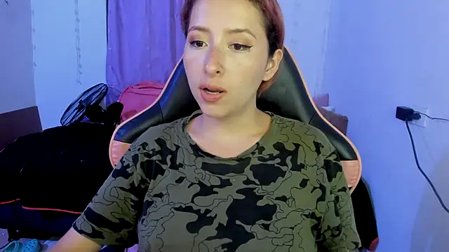 Ginger Sweetty online show from 5, 3, 2025