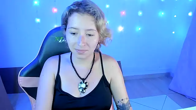 Ginger Sweetty online show from 15, 12, 2024