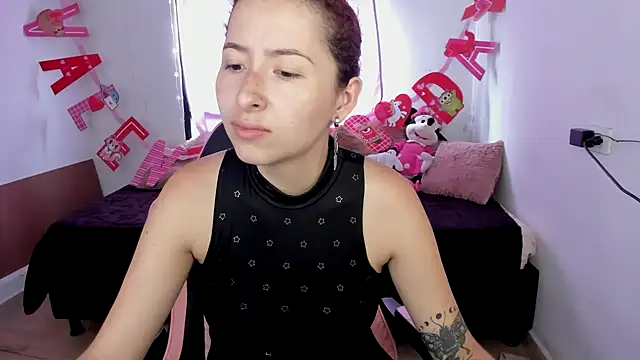 Ginger Sweetty online show from 14, 2, 2025