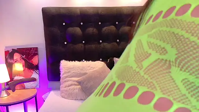 ValenScott1 online show from 18, 11, 2025