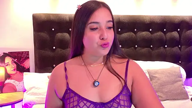 ValenScott1 online show from 22, 4, 2026