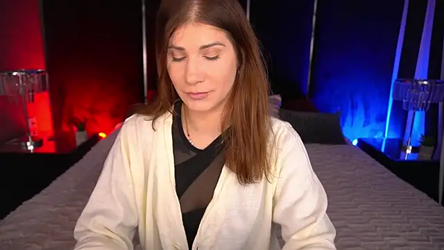 CassandraGood online show from 17, 12, 2025