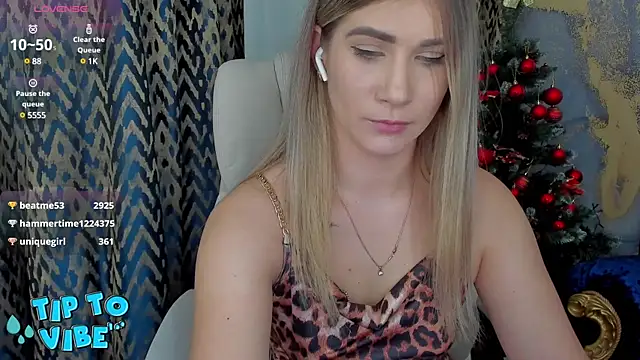 Snapshot of CassandraGood chatting on 19, 1, 2025 CassandraGood online show from 19, 1, 2025