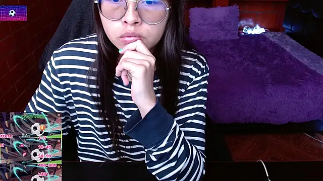 Snapshot of MidoriQuiinn chatting on 15, 7, 2026 MidoriQuiinn online show from 15, 7, 2026