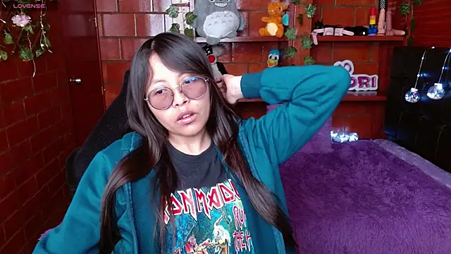 Snapshot of MidoriQuiinn chatting on 10, 6, 2026 MidoriQuiinn online show from 10, 6, 2026