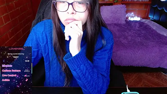 Snapshot of MidoriQuiinn chatting on 21, 7, 2026 MidoriQuiinn online show from 21, 7, 2026