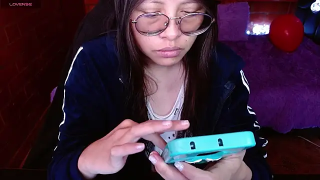 MidoriQuiinn online show from 22, 4, 2026