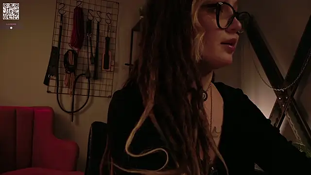 Snapshot of VortexProject chatting on 3, 10, 2025 VortexProject online show from 3, 10, 2025