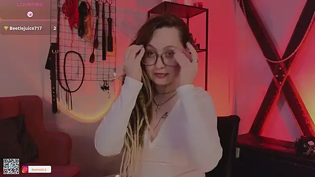 Snapshot of VortexProject chatting on 5, 2, 2025 VortexProject online show from 5, 2, 2025