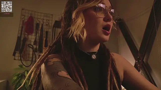 Snapshot of VortexProject chatting on 28, 11, 2025 VortexProject online show from 28, 11, 2025