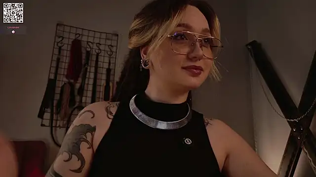 Snapshot of VortexProject chatting on 13, 9, 2025 VortexProject online show from 13, 9, 2025