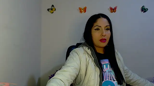 Snapshot of sahtlove1 chatting on 28, 10, 2025 sahtlove1 online show from 28, 10, 2025