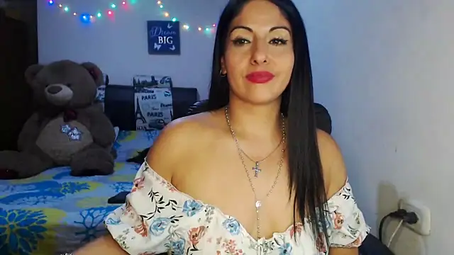 Snapshot of sahtlove1 chatting on 9, 11, 2025 sahtlove1 online show from 9, 11, 2025