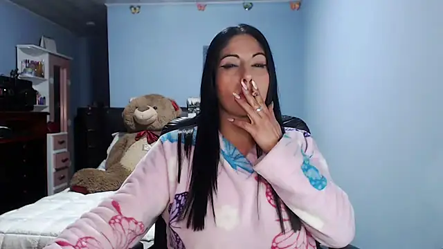 sahtlove1 online show from 15, 4, 2026