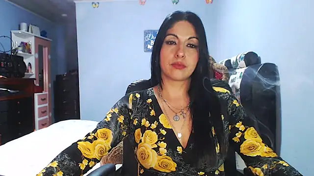 Snapshot of sahtlove1 chatting on 29, 4, 2026 sahtlove1 online show from 29, 4, 2026