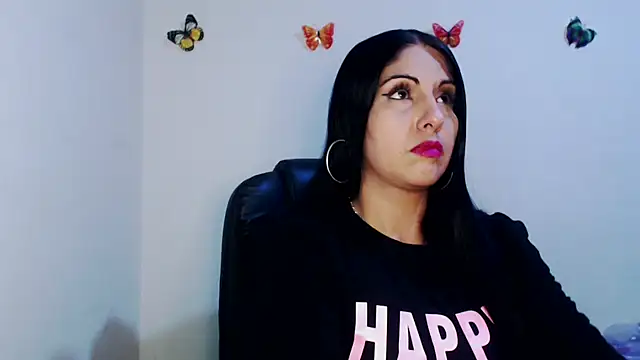 Snapshot of sahtlove1 chatting on 25, 10, 2025 sahtlove1 online show from 25, 10, 2025