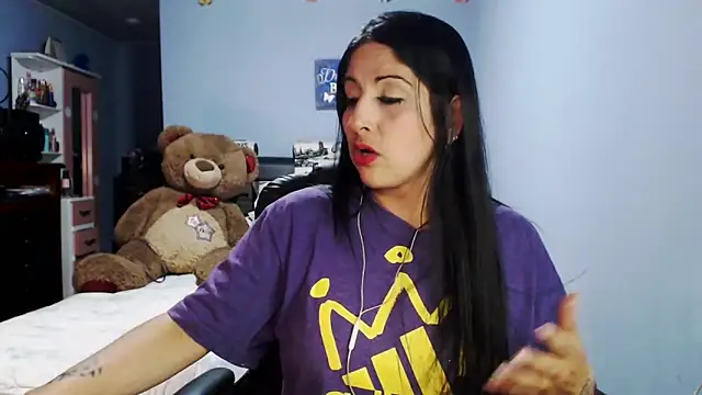 Snapshot of sahtlove1 chatting on 3, 6, 2026 sahtlove1 online show from 3, 6, 2026