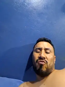 Snapshot of Eumanzor chatting on 23, 4, 2026 Eumanzor online show from 23, 4, 2026