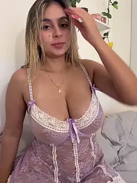 oriana zoeee online show from 17, 12, 2025