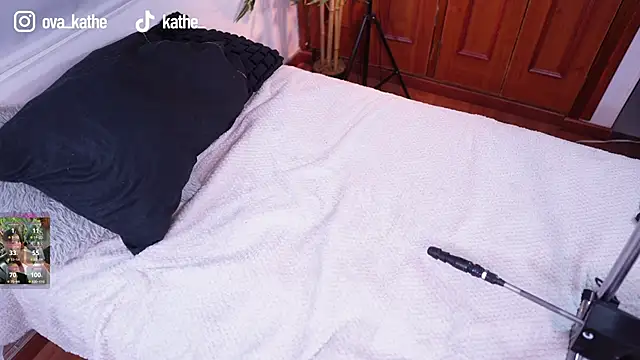 Lucy fit online show from 12, 11, 2025