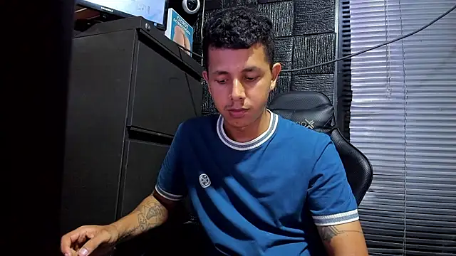 boy bigcock24cm online show from 14, 6, 2026