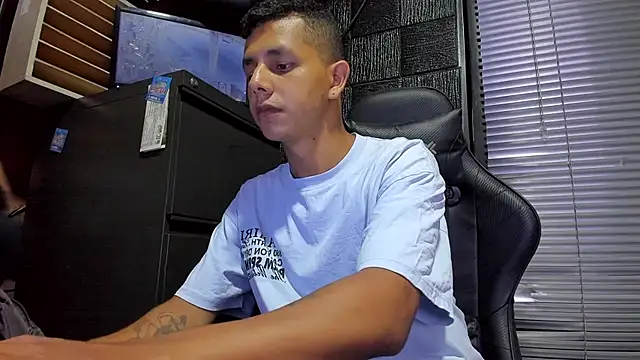 boy bigcock24cm online show from 9, 7, 2026